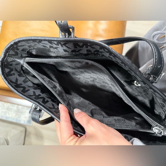 Michael Kors Black MK Logo Tote Bag - Picture 6 of 7